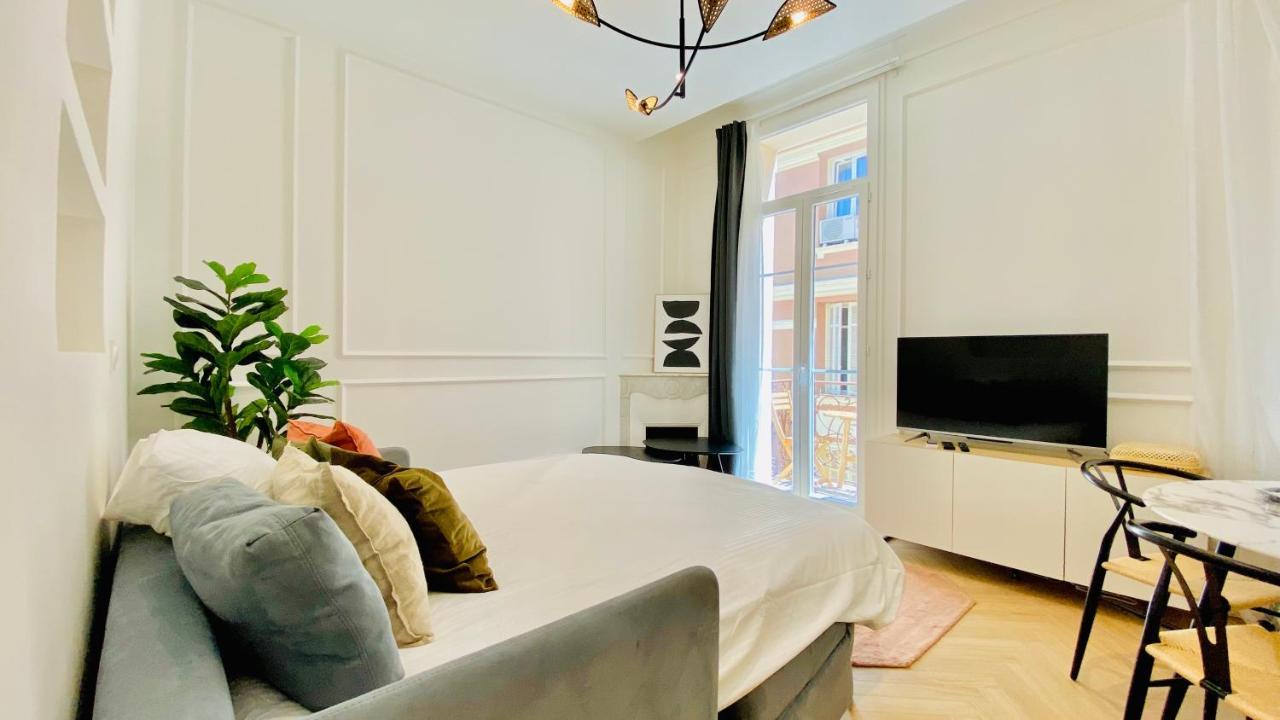 מונטה קרלו Newly Renovated Apartment With Balcony, Ac, Fiber Internet מראה חיצוני תמונה