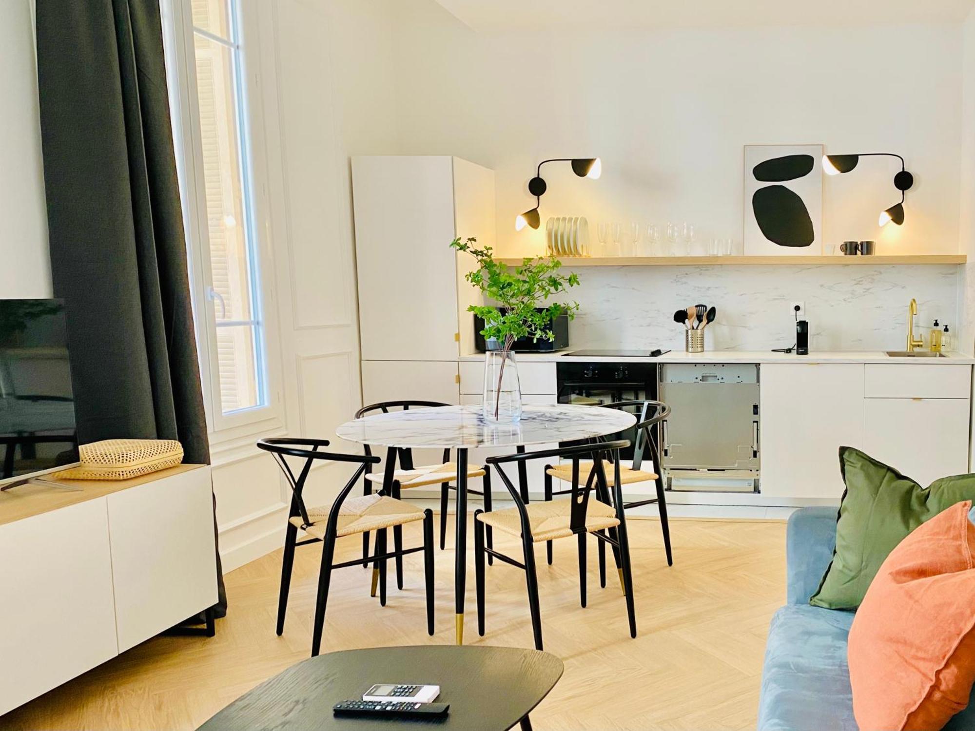 מונטה קרלו Newly Renovated Apartment With Balcony, Ac, Fiber Internet מראה חיצוני תמונה