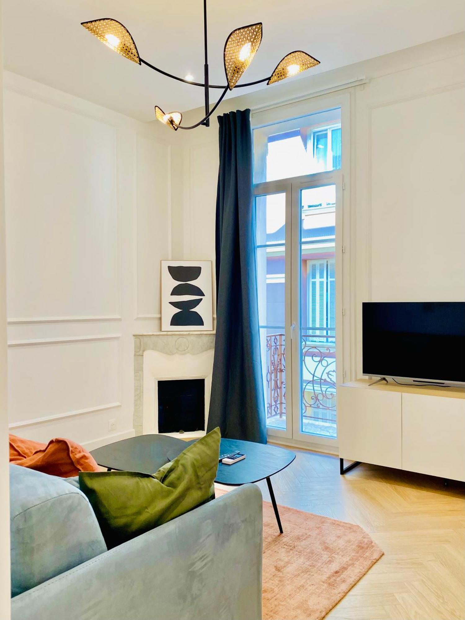 מונטה קרלו Newly Renovated Apartment With Balcony, Ac, Fiber Internet מראה חיצוני תמונה